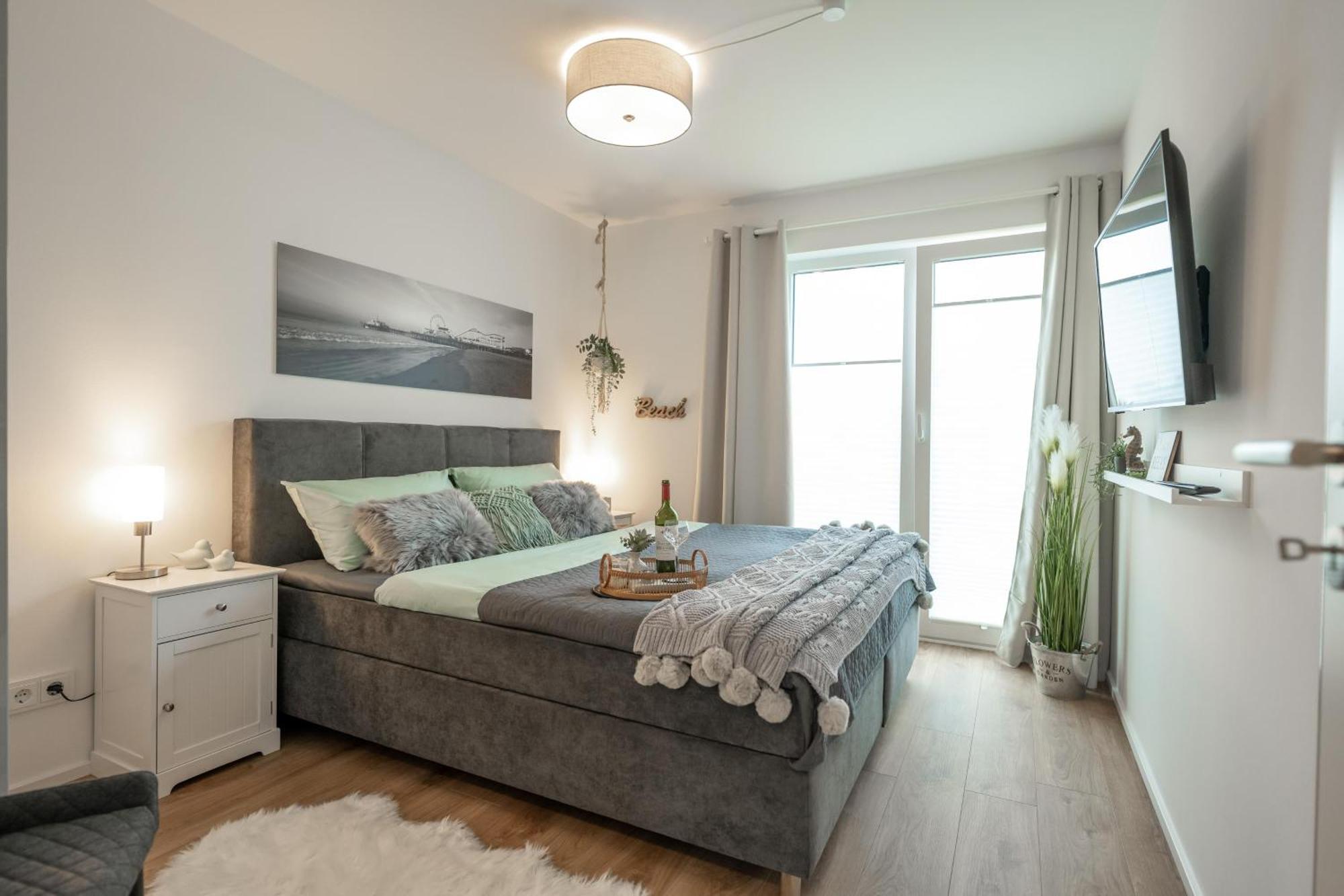 Hollywood Lounge Apartment ออลเพนิทซ์ ภายนอก รูปภาพ