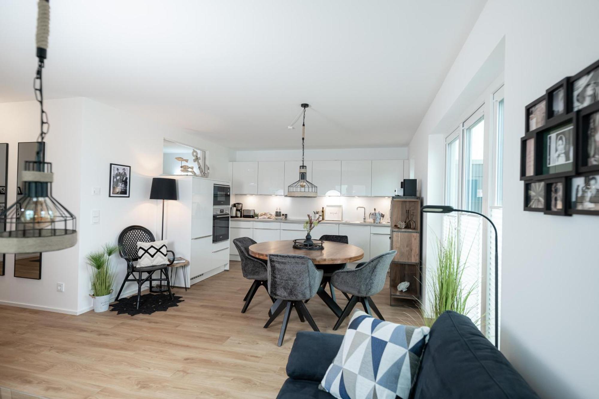 Hollywood Lounge Apartment ออลเพนิทซ์ ภายนอก รูปภาพ
