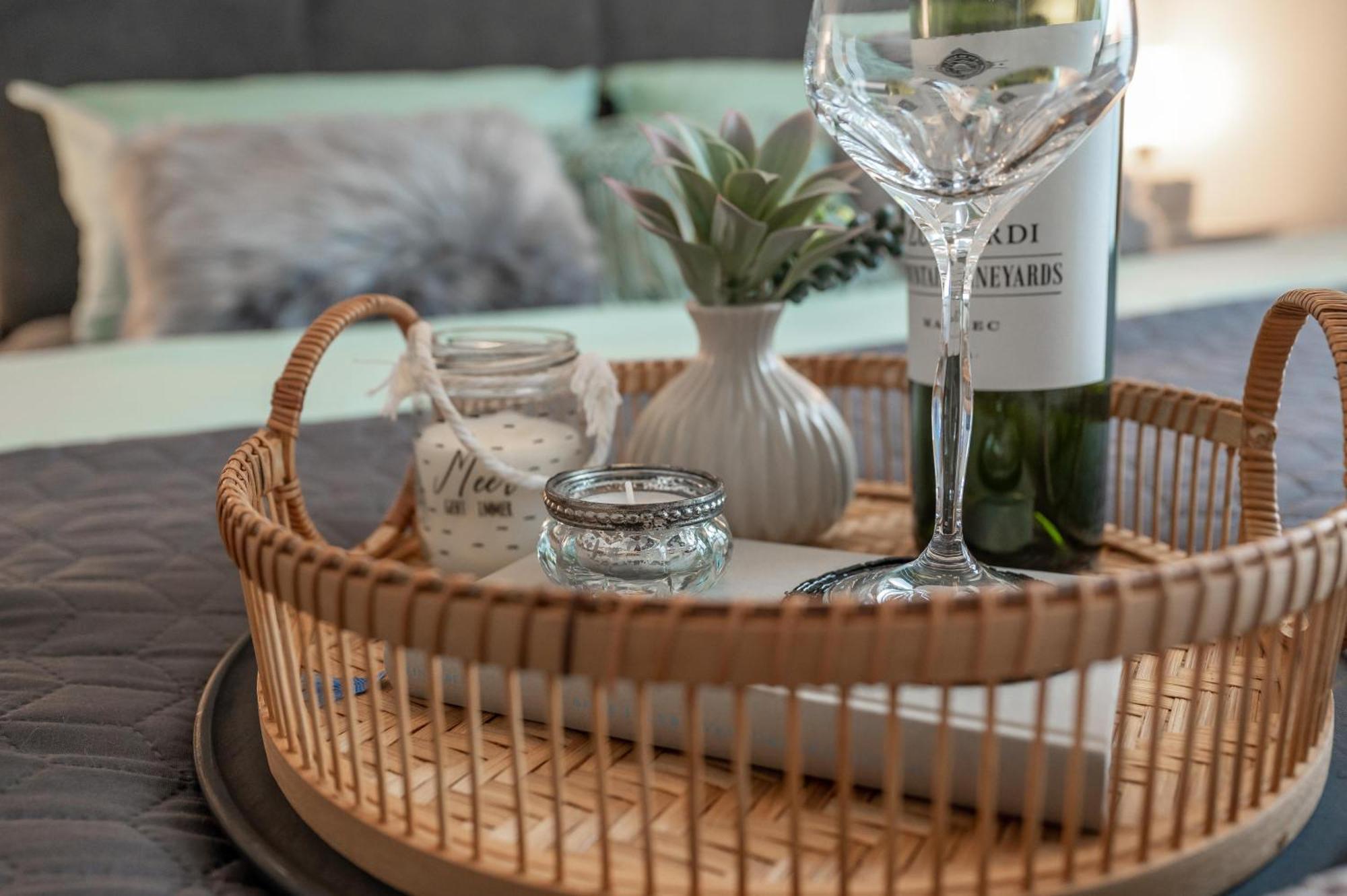 Hollywood Lounge Apartment ออลเพนิทซ์ ภายนอก รูปภาพ